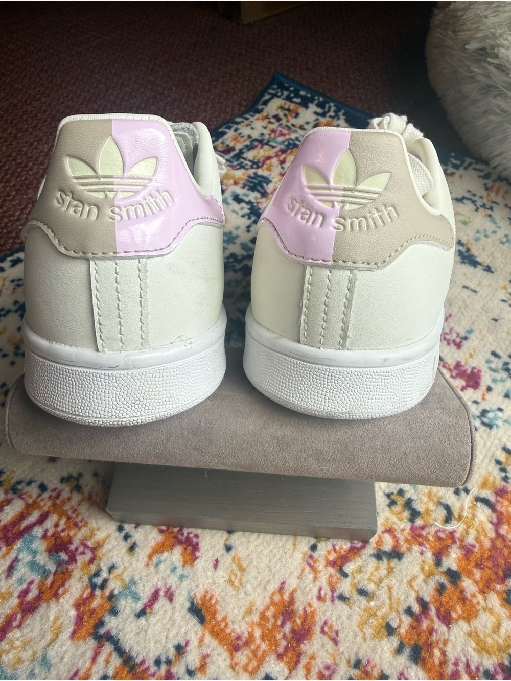 adidas Stan Smith womens Sneakers in Cream with Pink Heel Tabs - Picture 5 of 11